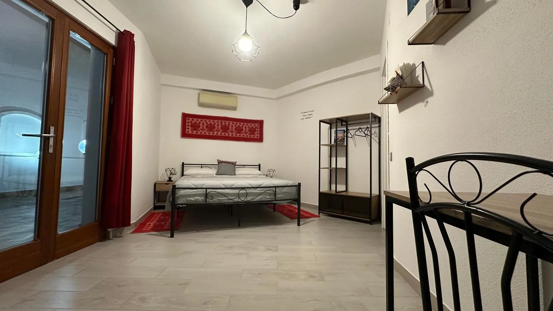 مبيت وإفطار نوورو Il Rifugio Delle Parole فندق مبيت وإفطار